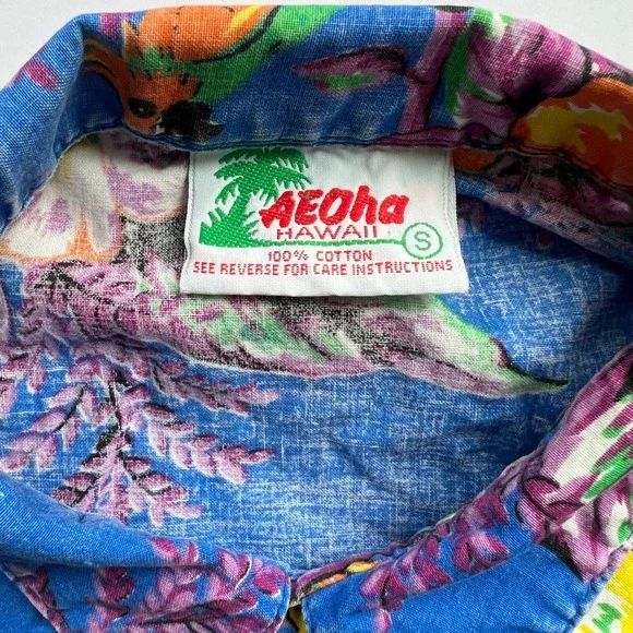 Vintage Hawaiian Shirt USA Made Birds Parrot Tropical Floral Blue Short Sleeve S - Picture 5 of 10